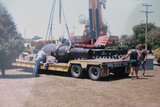  The Second damaged gun arriving at HMAS Cerberus.